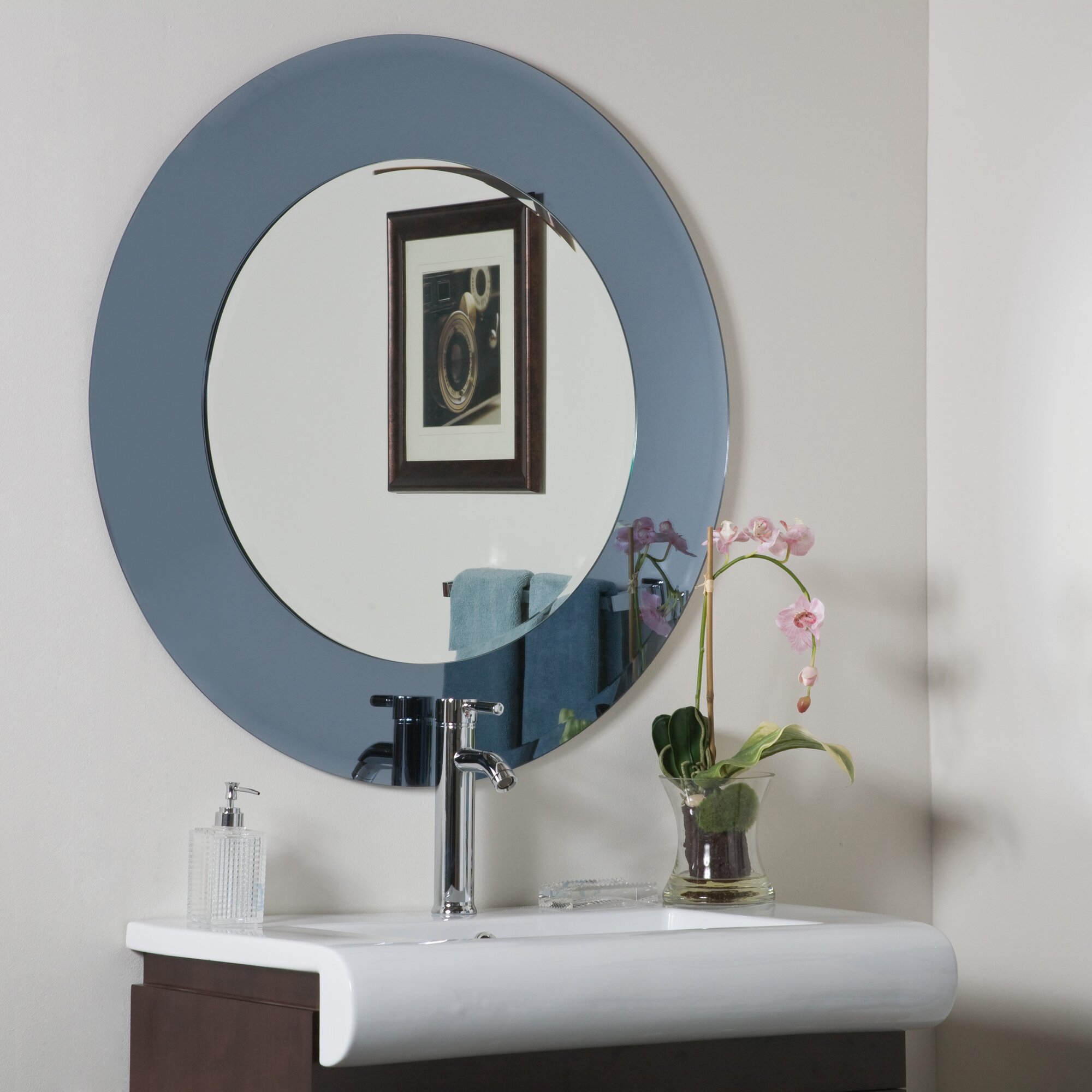 Camilla Modern Round Wall Mirror & Reviews | AllModern